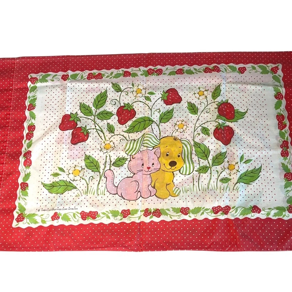 Vintage Strawberry Shortcake 3 Piece Twin Sheet Set 1980s - Fitted, Flat & Case